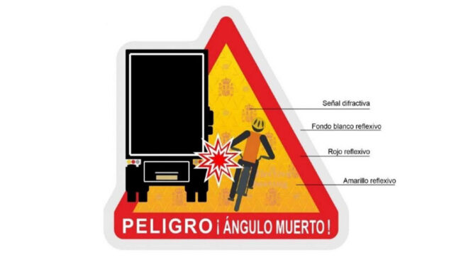 senal-DGT-angulo-muerto