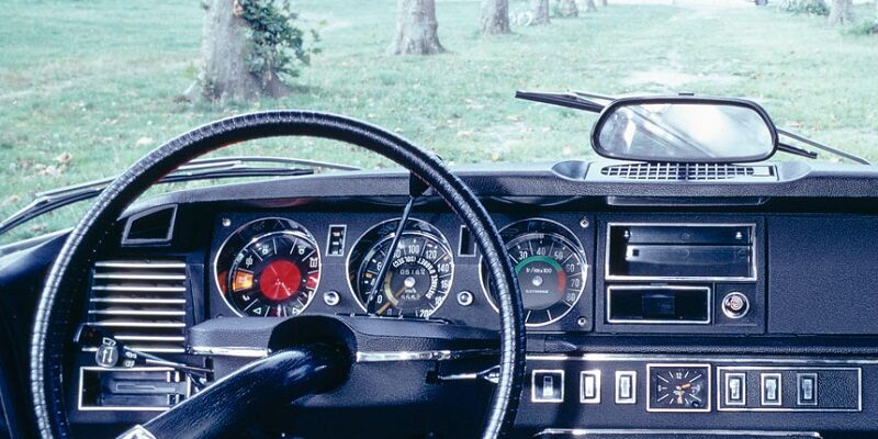 volante_un_radio_citroen_ds_1643117557
