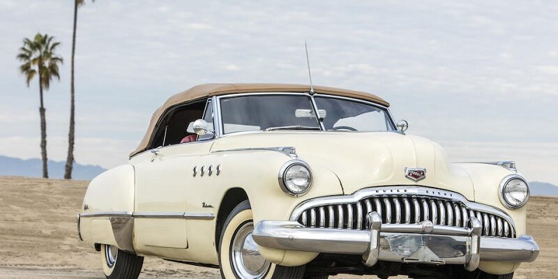 Buick_Roadmaster_1949_Rain_Man_1646076612