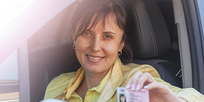 ¿Qué es y para qué sirve el carné de conducir internacional? ¿Qué es y para qué sirve el carné de conducir internacional?