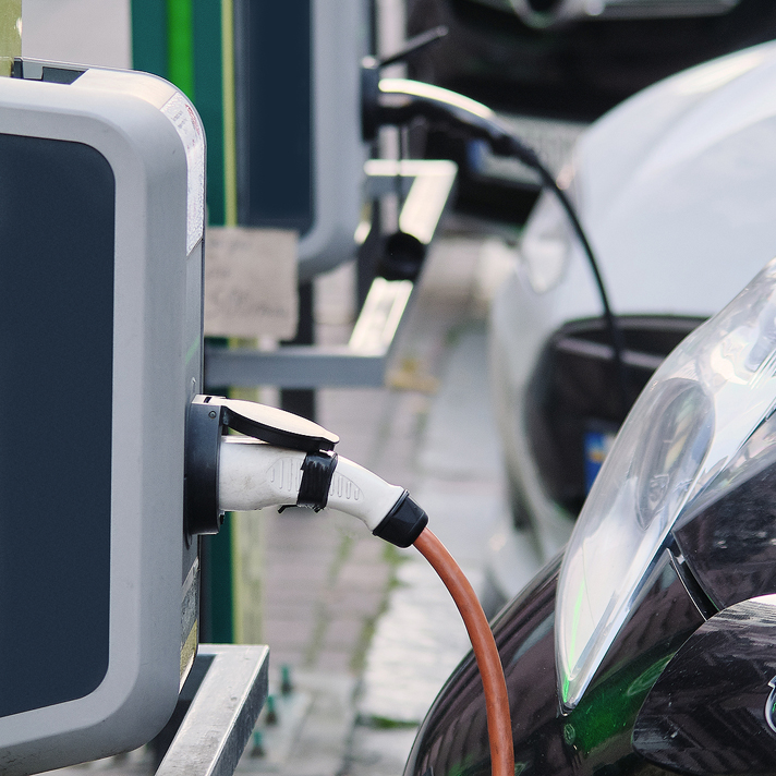 ¿Podrán multar a las gasolineras que no dispongan de cargadores para coches eléctricos?