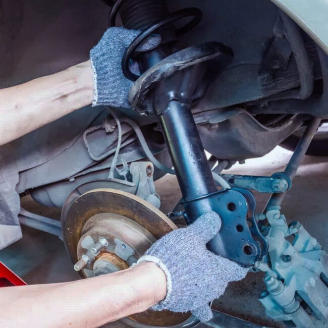 ¿Cuánto hace que no cambias los amortiguadores del coche? Si tienen estos kilómetros ha llegado el momento de cambiarlos