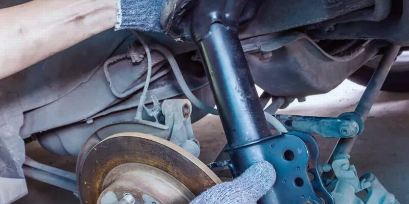 ¿Cuánto hace que no cambias los amortiguadores del coche? Si tienen estos kilómetros ha llegado el momento de cambiarlos ¿Cuánto hace que no cambias los amortiguadores del coche? Si tienen estos kilómetros ha llegado el momento de cambiarlos