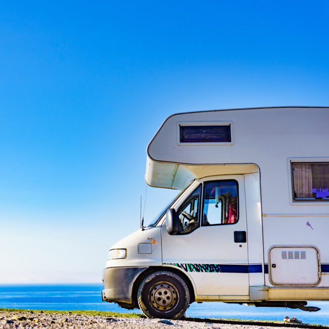 Si vas viajar en autocaravana este verano deberías saber esto ¿puedes conducirla con tu carné B? Si vas viajar en autocaravana este verano deberías saber esto ¿puedes conducirla con tu carné B?