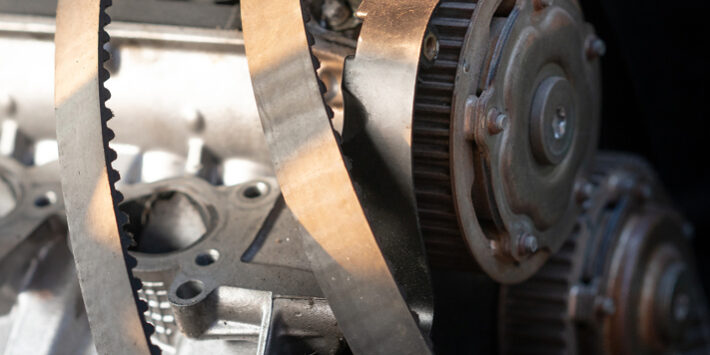 Qué es la correa de accesorios y por qué es tan importante su función para tu coche