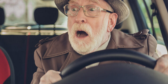 ¿Es obligatorio llevar gafas de repuesto? Resuelve esta y otras dudas comunes al volante ¿Es obligatorio llevar gafas de repuesto? Resuelve esta y otras dudas comunes al volante