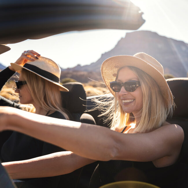 ¿Cuáles son las 'multas tontas' que pueden ponerte este verano? Cuidado en la carretera