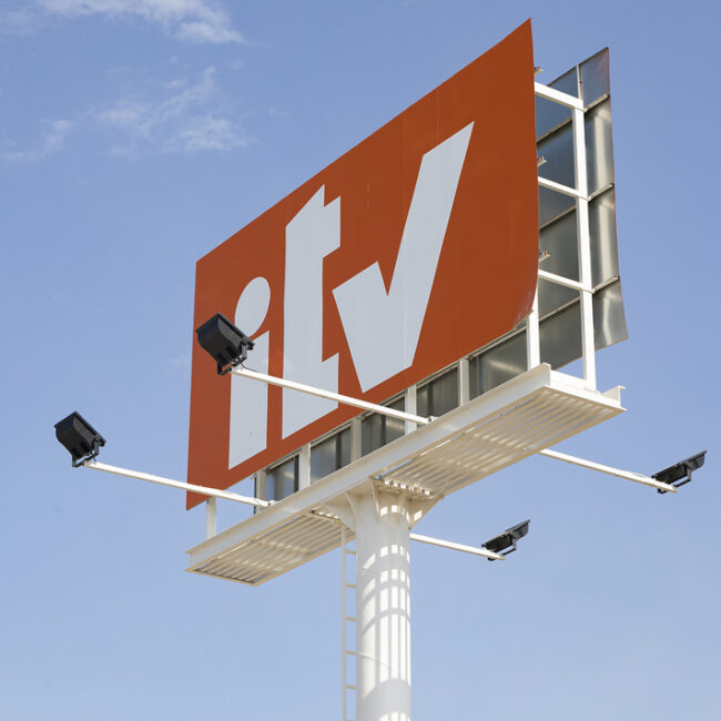 El 30% de los accidentes en carretera ocurridos en 2021 tuvo vehículos sin ITV en vigor involucrados El 30% de los accidentes en carretera ocurridos en 2021 tuvo vehículos sin ITV en vigor involucrados