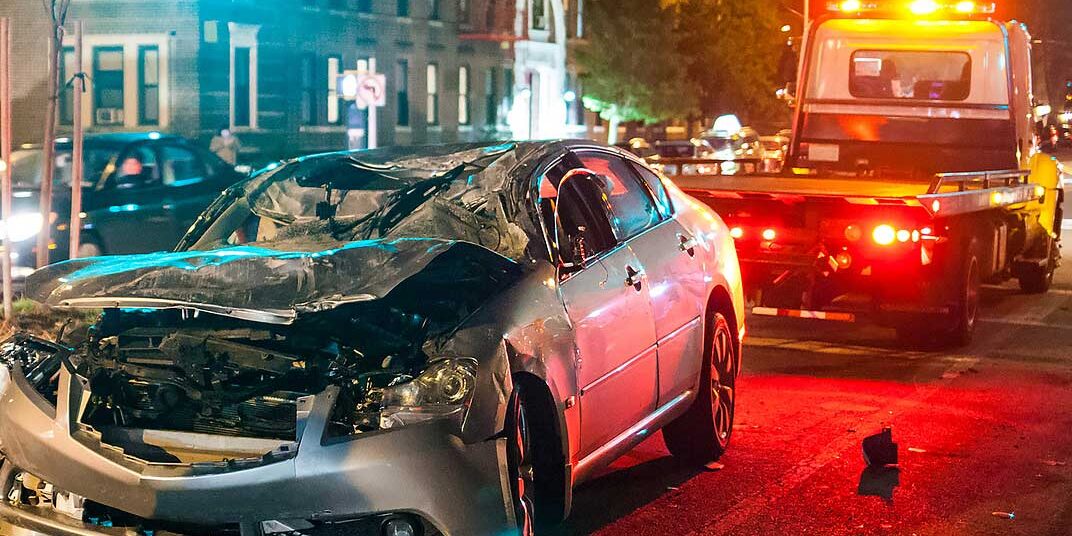 Mucha precaución si circulas de noche: hay menos accidentes, pero son mucho más letales