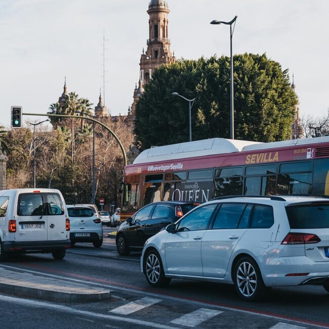 Los andaluces, por debajo de la inversión media en el mantenimiento de los vehículos