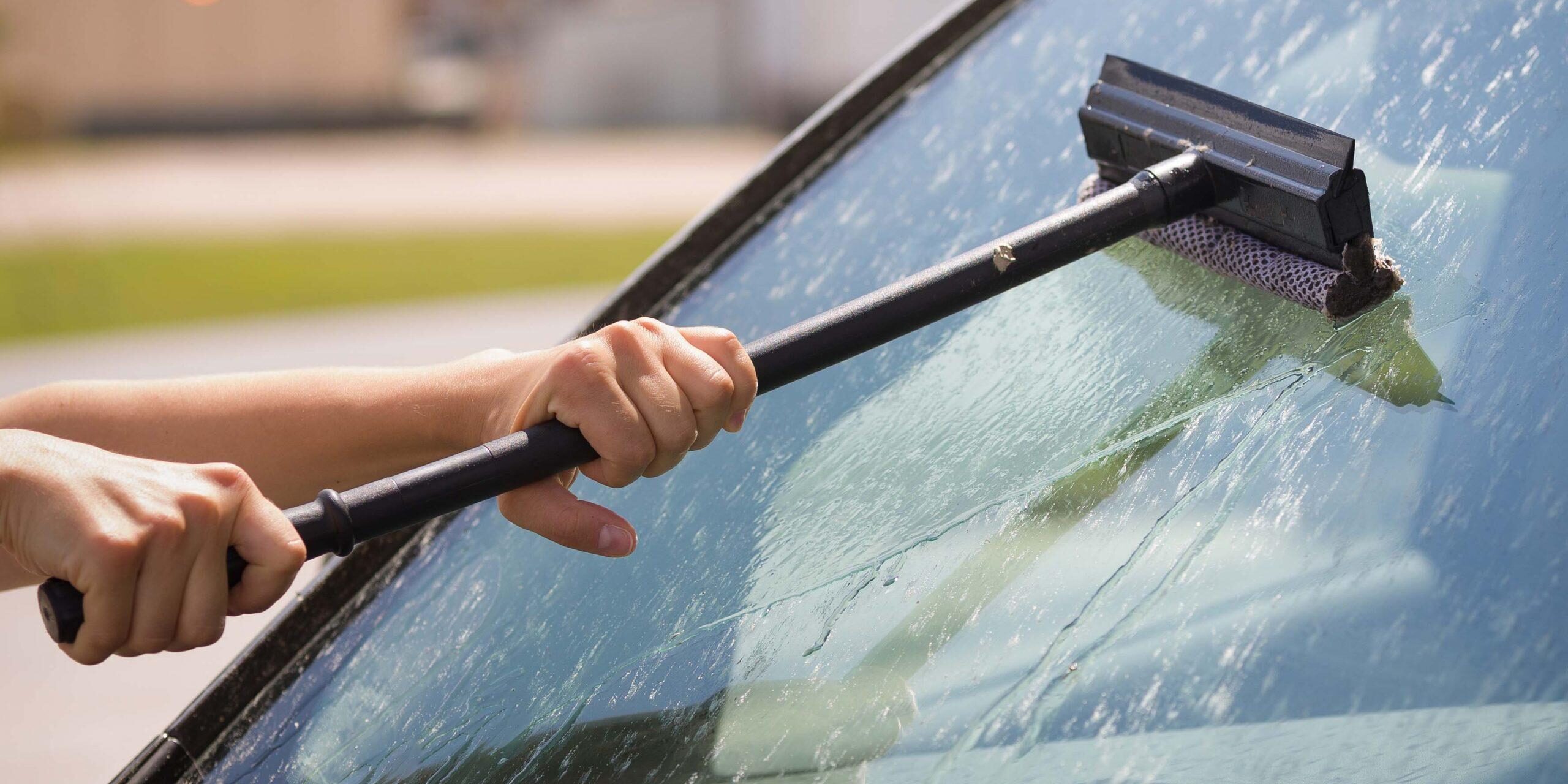 ¿Sabes cómo mantener los cristales limpios durante el verano? ¿Sabes cómo mantener los cristales limpios durante el verano?