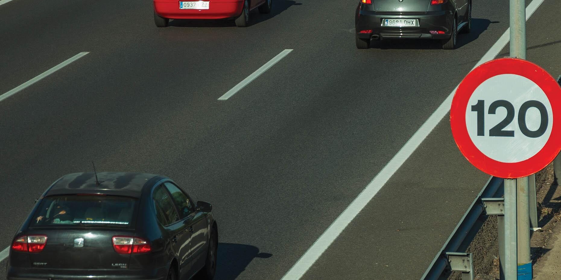 Esto es lo que pasa si circulas por el carril izquierdo Esto es lo que pasa si circulas por el carril izquierdo