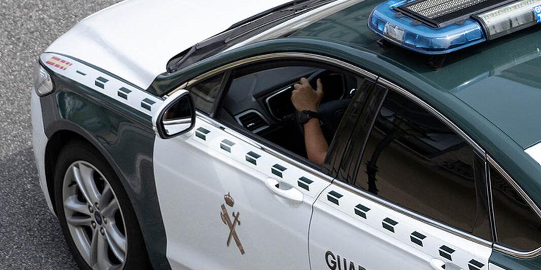 Cuidado con las distracciones al volante: puedes perder 200 € y 6 puntos del carné Cuidado con las distracciones al volante: puedes perder 200 € y 6 puntos del carné